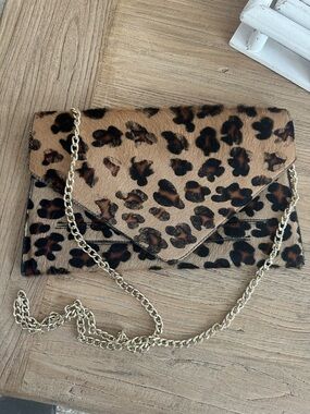 Leopard Print Envelope Crossbody Clutch - Brown